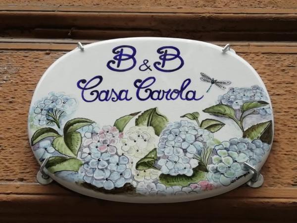A la foto es mostra l'objecte B&B Casa Carola situat a la ciutat de Catània.