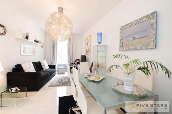 A la foto es mostra l'objecte Mini Suite Bijou - Five Stars Holiday House situat a la ciutat de Niça.