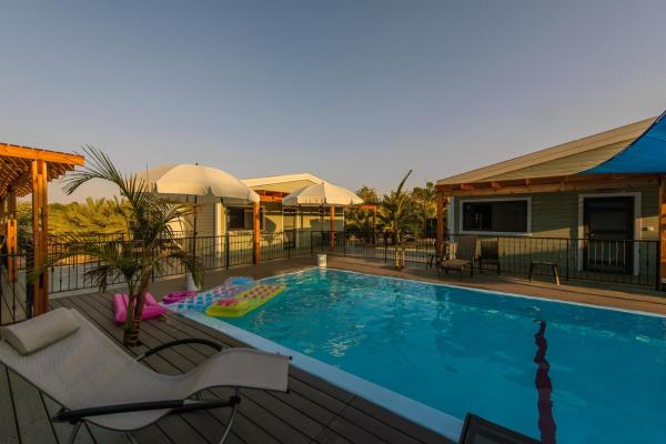 Kuva 9: Somewhere - Chalets in the Arava