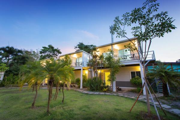 A la foto es mostra l'objecte Tharapana Khaoyai Resort situat a la ciutat de Mu Si.