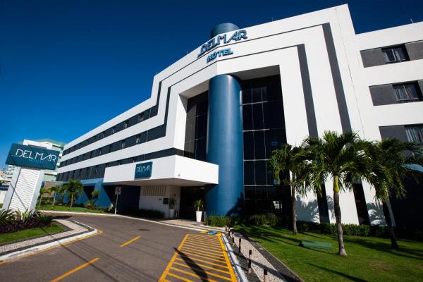 A la foto es mostra l'objecte Del Mar Hotel situat a la ciutat de Aracaju.