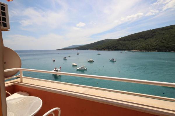 A la foto es mostra l'objecte IRENE Apartment 10m from sea - privat parking situat a la ciutat de Rabac.