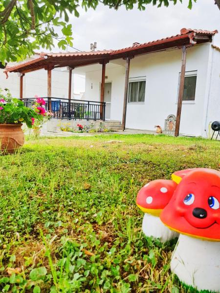 Nella foto è visibile l'oggetto Stavrini's House situato nella città di Eleftheres.