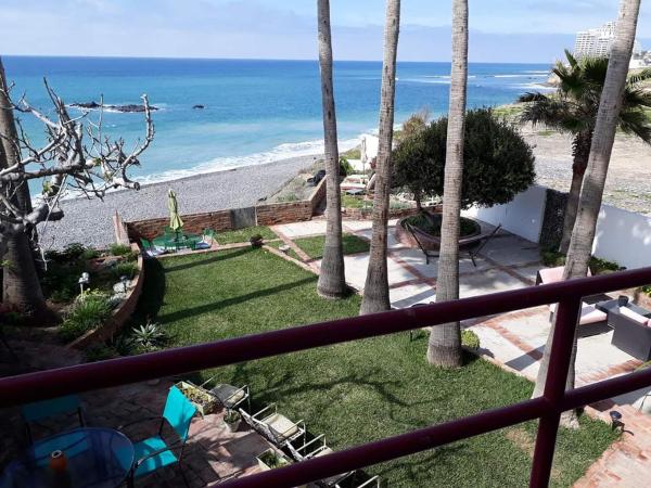 A la foto es mostra l'objecte Hacienda Rancho Santini situat a la ciutat de Rosarito.