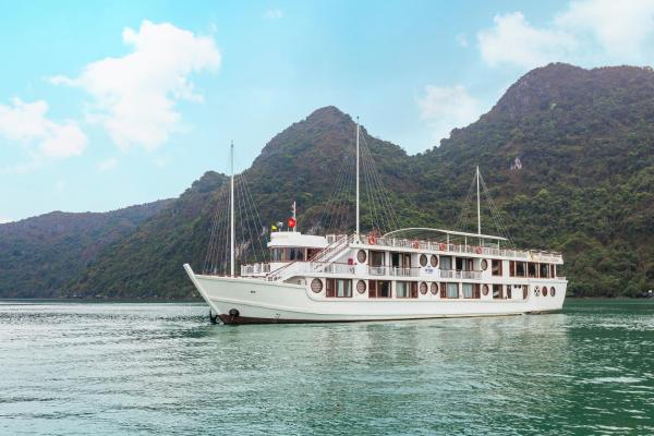 Calypso Cruises - Quảng Yên