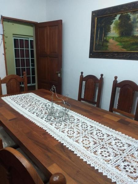 A la foto es mostra l'objecte Ksa en la Linda situat a la ciutat de Salta.