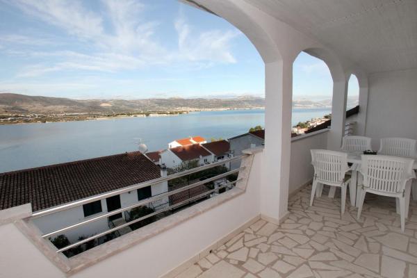Apartments Maja - Sea View - Trogir