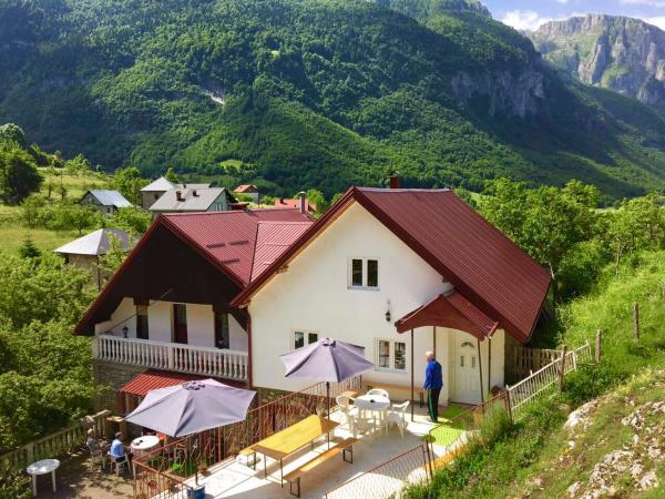 På billedet ses objektet Sofia Guest House beliggende i byen Vusanje.
