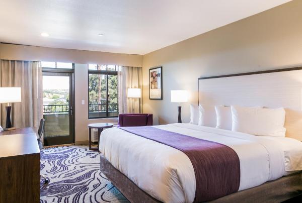 Nella foto è visibile l'oggetto Hotel Siri Downtown - Paso Robles situato nella città di Oak Park.