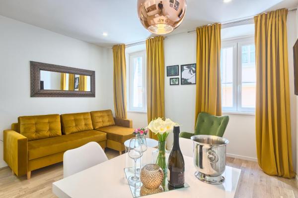 A la foto es mostra l'objecte Hedone Luxury 3 Apartments with FREE PARKING situat a la ciutat de Pula.