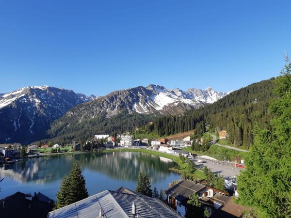 Auf dem Foto ist das Objekt Bisang L in der Stadt Arosa zu sehen.