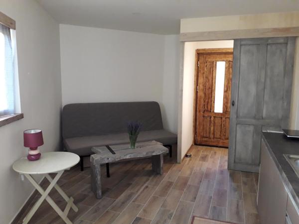 På bilden syns objektet Apartman Na Horách som ligger i staden Bohutín.