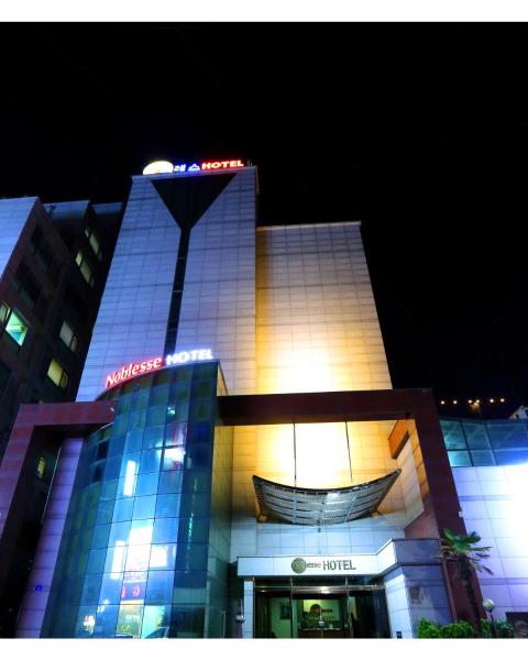 En la foto se muestra el objeto Noblesse Hotel ubicado en la ciudad de Yŏn-dong.