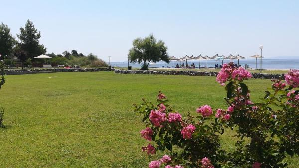 Monopetro - Halkidiki