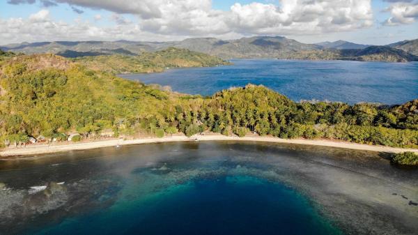 A la foto es mostra l'objecte The Papalagi Resort situat a la ciutat de Labuhanpoh.