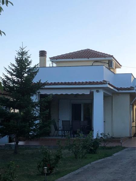 Anna House Paliouri - Кассандра