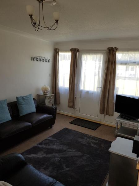 Kuva 4: 39 - 2 Bed Chalet, Belle Aire, Beach Road, Hemsby, Norfolk, NR29 4HZ