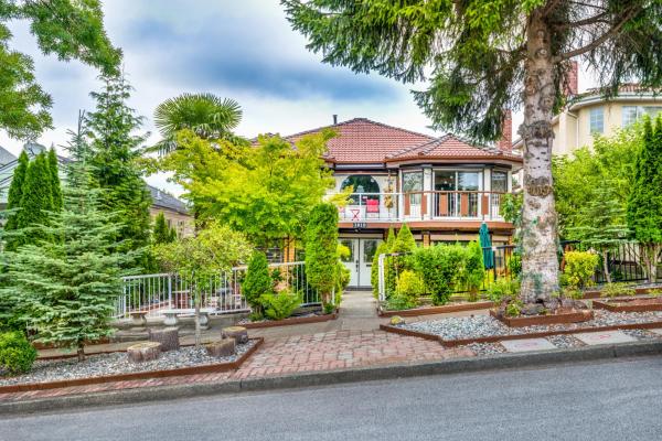 På bildet vises objektet Diana's Luxury Bed and Breakfast som ligger i byen Vancouver.