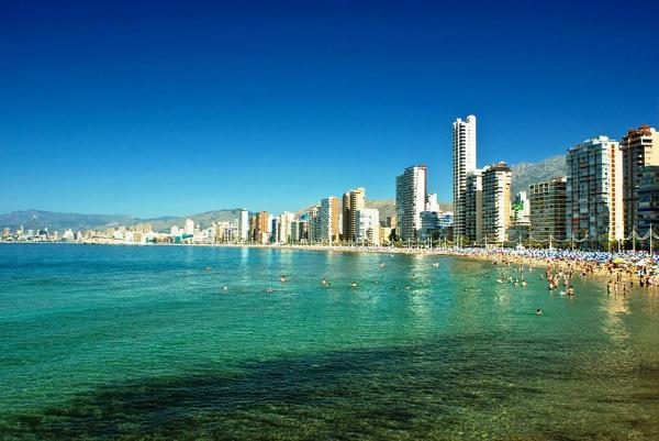 A la foto es mostra l'objecte TROPIC MAR Levante beach apartments situat a la ciutat de Benidorm.