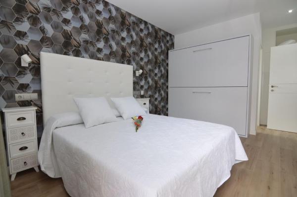 A la foto es mostra l'objecte Hotel Castillo Benidorm situat a la ciutat de Benidorm.