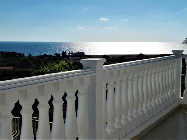 Villa Dioni - Cyprus