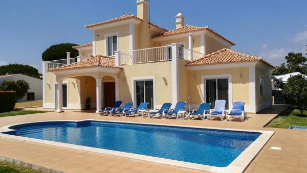 Villa 48 - Quarteira
