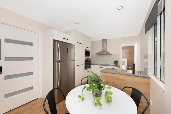 På billedet ses objektet Cosy 2 bedroom home beliggende i byen Killymoon Station.