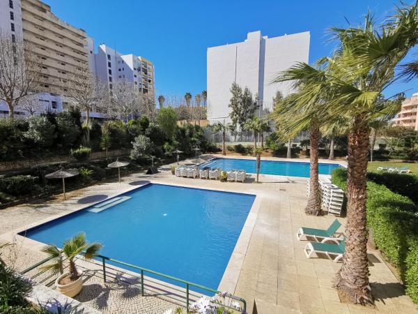 Apartment Jardins Rose Vista Mar, Portimão