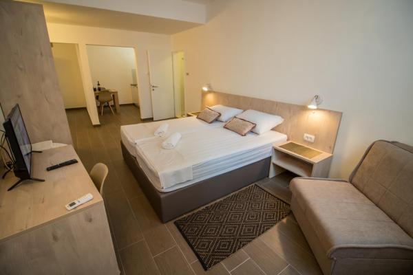 A la foto es mostra l'objecte Ninas Apartments situat a la ciutat de Mostar.