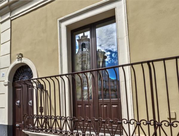 На фото показан объект Locanda Sant'Antonio, расположенный в городе Aci Bonaccorsi.