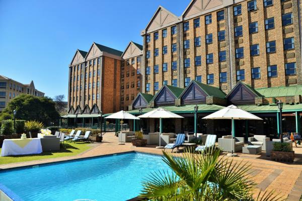 På bildet vises objektet The Centurion Hotel som ligger i byen Centurion.