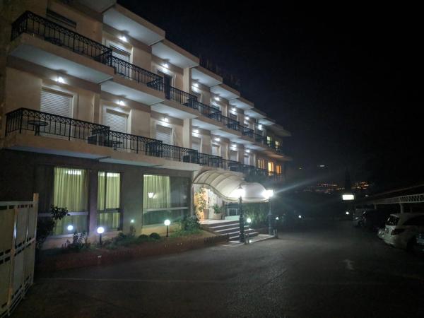 Hotel Anesi, Athènes