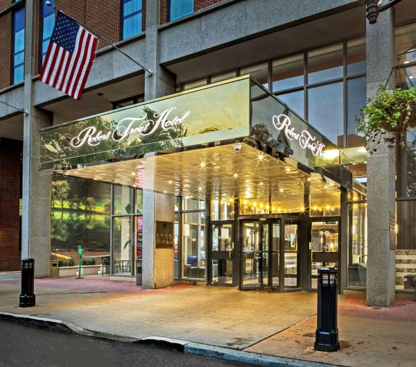 En la foto se muestra el objeto Robert Treat Hotel ubicado en la ciudad de Newark.