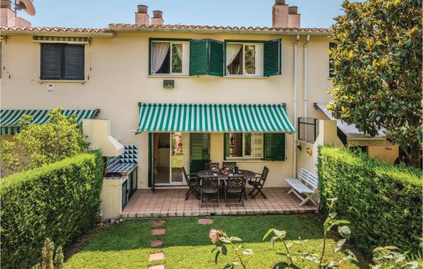 Nice Home In Sant Feliu De Guíxols - Platja d'Aro