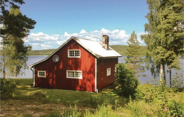 Amazing Home In Rottneros With Kitchen - Sunne