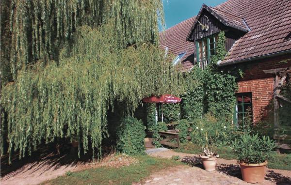 A la foto es mostra l'objecte Apartment Birkenallee Z situat a la ciutat de Thulendorf.