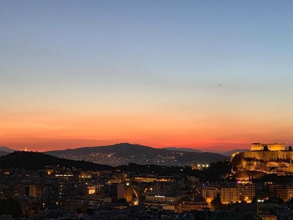 A la foto es mostra l'objecte Acropolis View situat a la ciutat de Atenes.