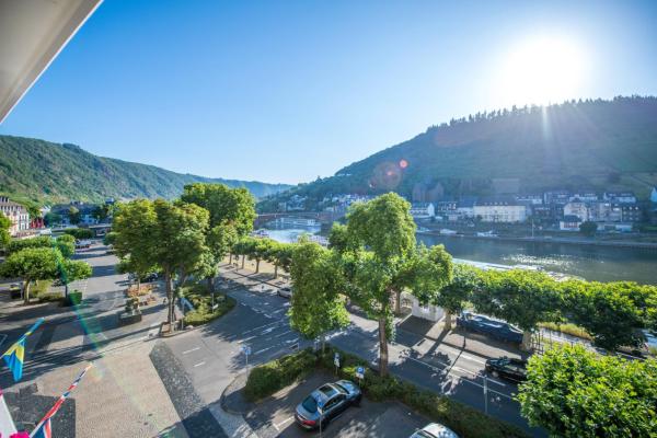 Nella foto è visibile l'oggetto Hotel Karl Müller situato nella città di Cochem.