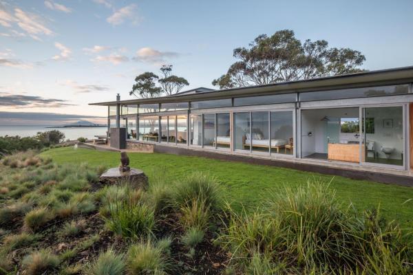 Auf dem Foto ist das Objekt Avalon Coastal Retreat in der Stadt Swansea zu sehen.