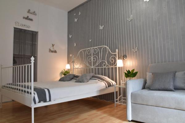 A la foto es mostra l'objecte Studio Apartment Lumen situat a la ciutat de Pula.