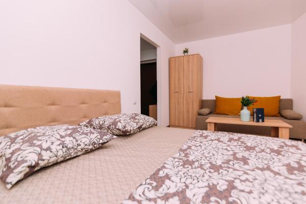 Na zdjęciu widoczny jest obiekt Apart-hotel on Kondrateva street New Building położony w mieście Sula.