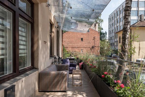 M Terrace - Spacious City Center Apartment with Free Parking, Kaunas