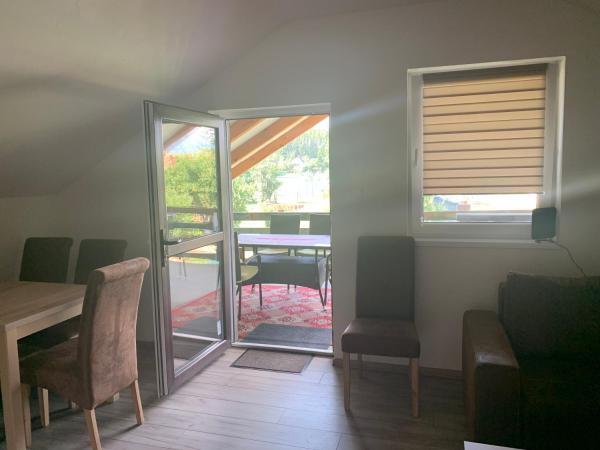 På billedet ses objektet Apartmánový dom Magda beliggende i byen Žakovce.