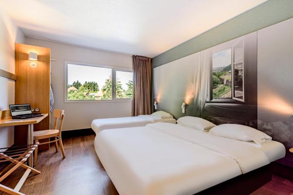 A la foto es mostra l'objecte B&B HOTEL Besançon Chateaufarine situat a la ciutat de Franois.
