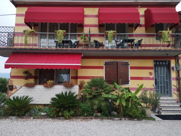 A la foto es mostra l'objecte Ca' Del Sasso situat a la ciutat de Verona.