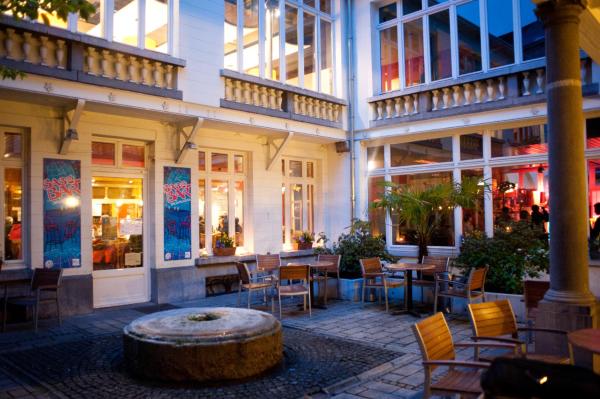 På bildet vises objektet HI Brussels Jacques Brel Hostel som ligger i byen Brussel.