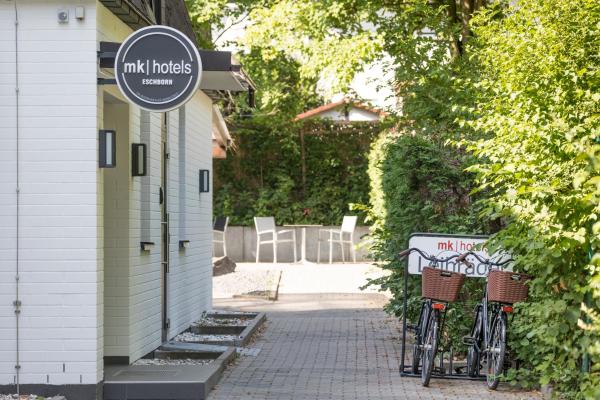写真にはエッシュボルン市にあるmk hotel eschbornが写っています。