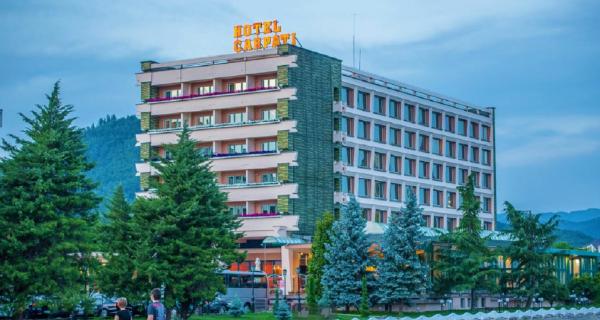 Nella foto è visibile l'oggetto Hotel Carpati situato nella città di Baia Mare.