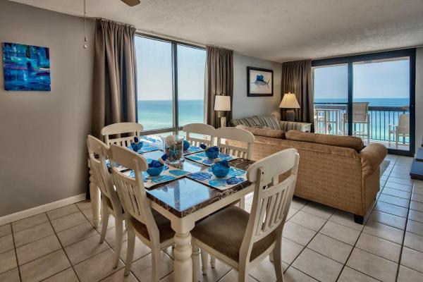 En la foto se muestra el objeto Sundestin Resort, 2 bedroom, Gulf Front, 12th Floor, Corner Condo ubicado en la ciudad de Destin.