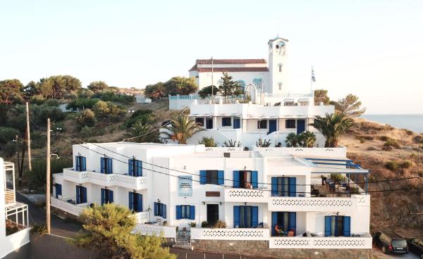 A la foto es mostra l'objecte Linaria Bay situat a la ciutat de Kalamitsa.